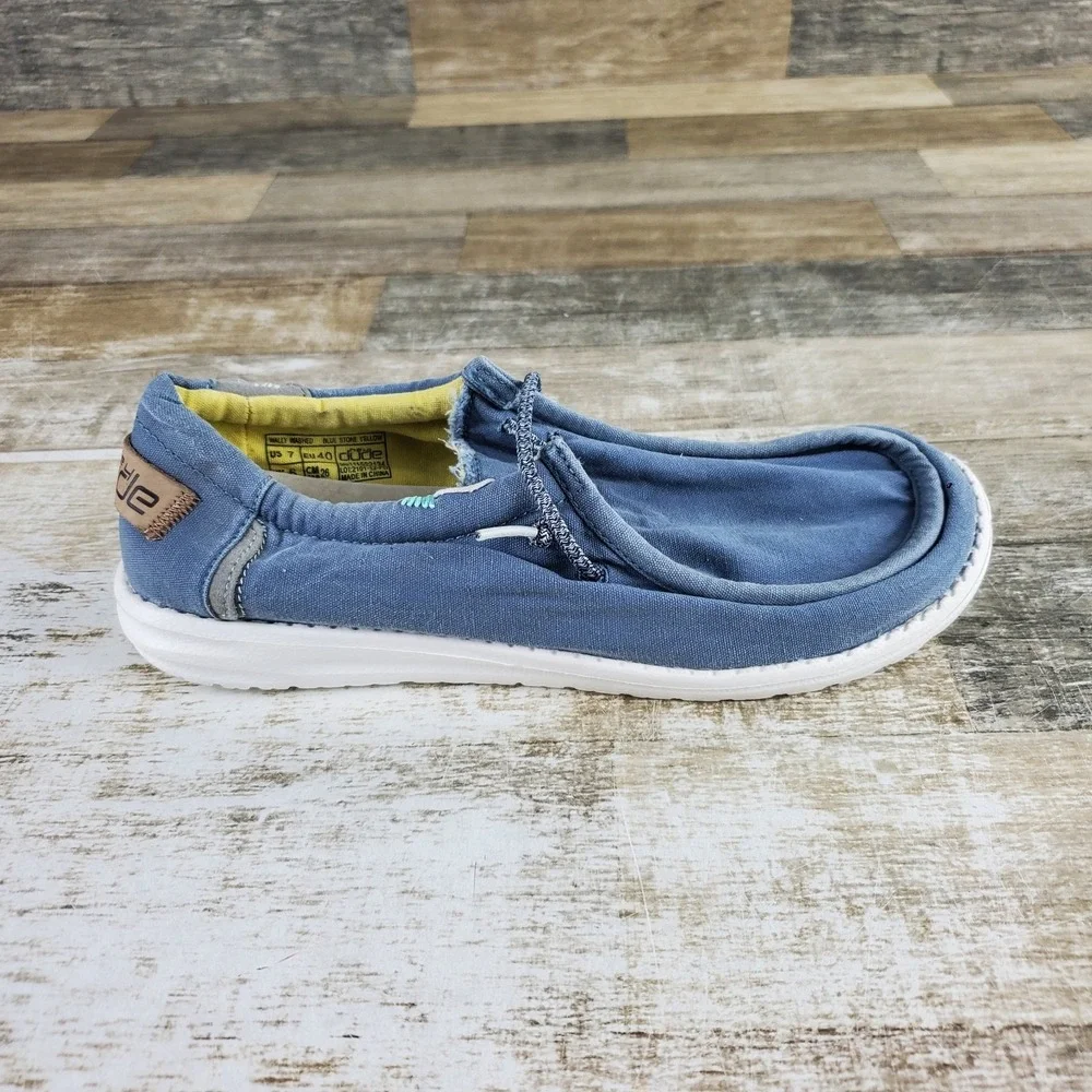 Hey Dude Wally Washed Canvas Shoes Mens Sz 7 Slip On Loafers Shoe